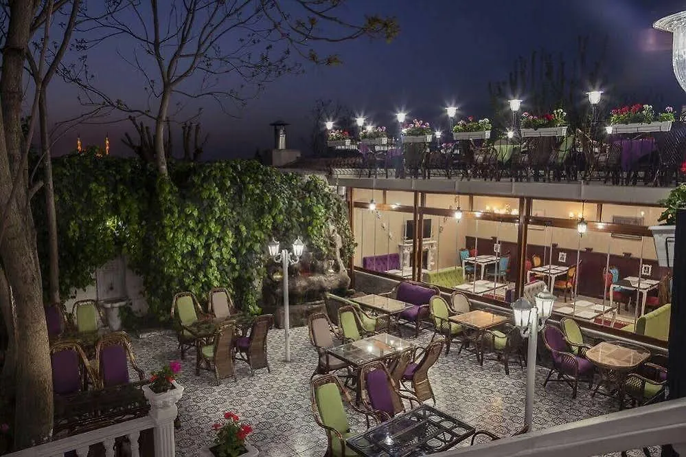 Beyaz Kosk Hotel Istanbul